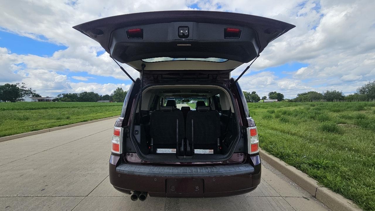Ford Flex 4dr Titanium FWD 2011