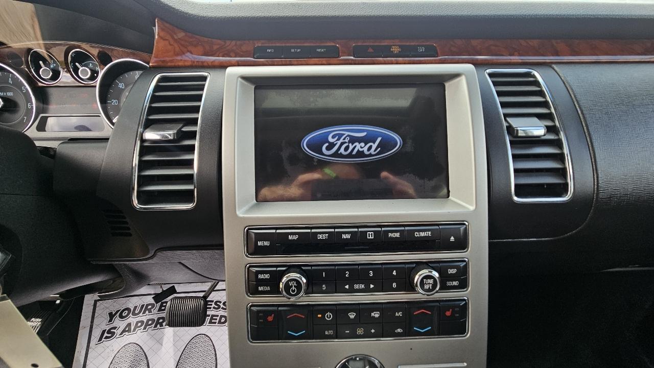 Ford Flex 4dr Titanium FWD 2011