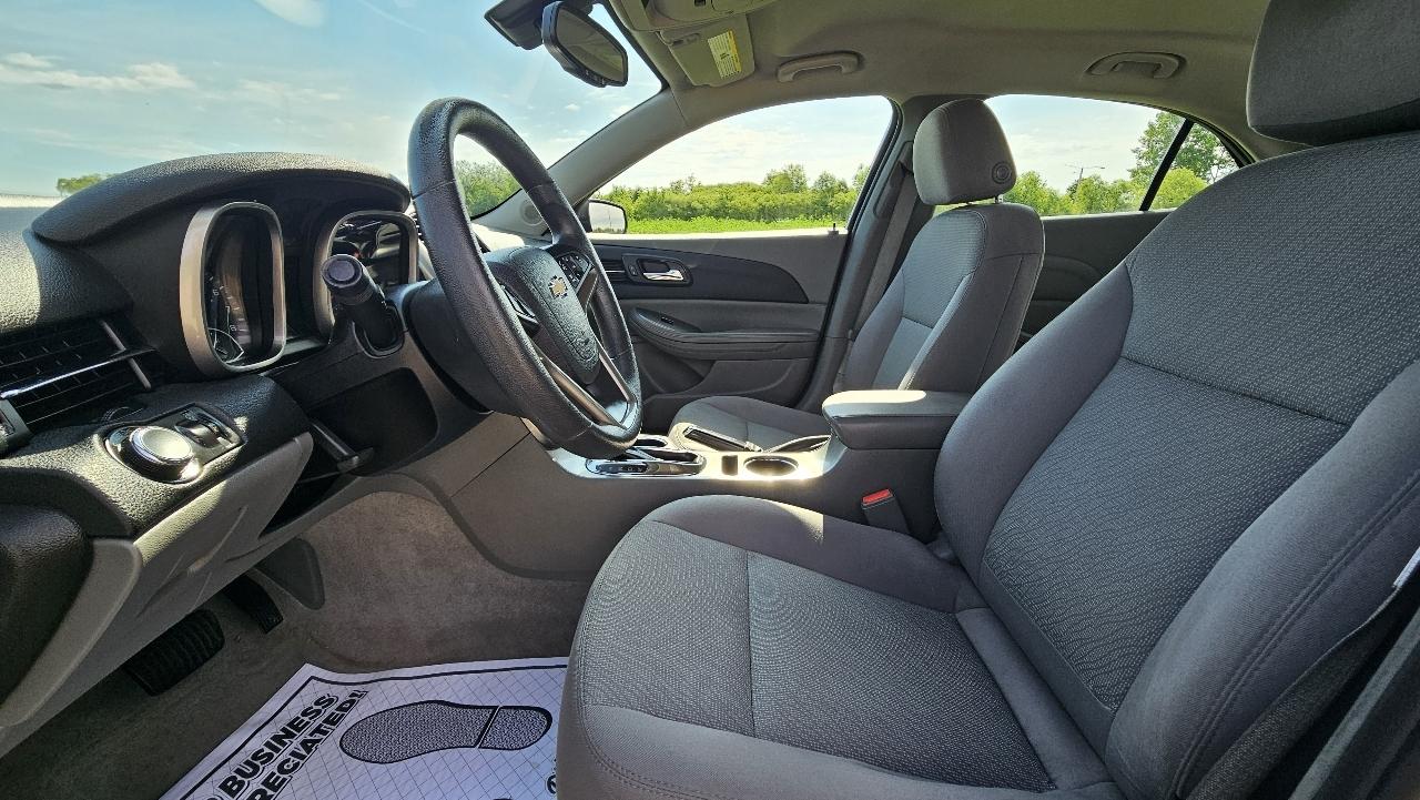 Chevrolet Malibu 4dr Sdn LS w/1LS 2014