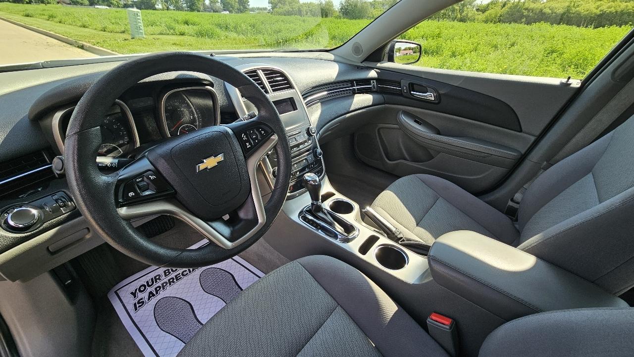 Chevrolet Malibu 4dr Sdn LS w/1LS 2014