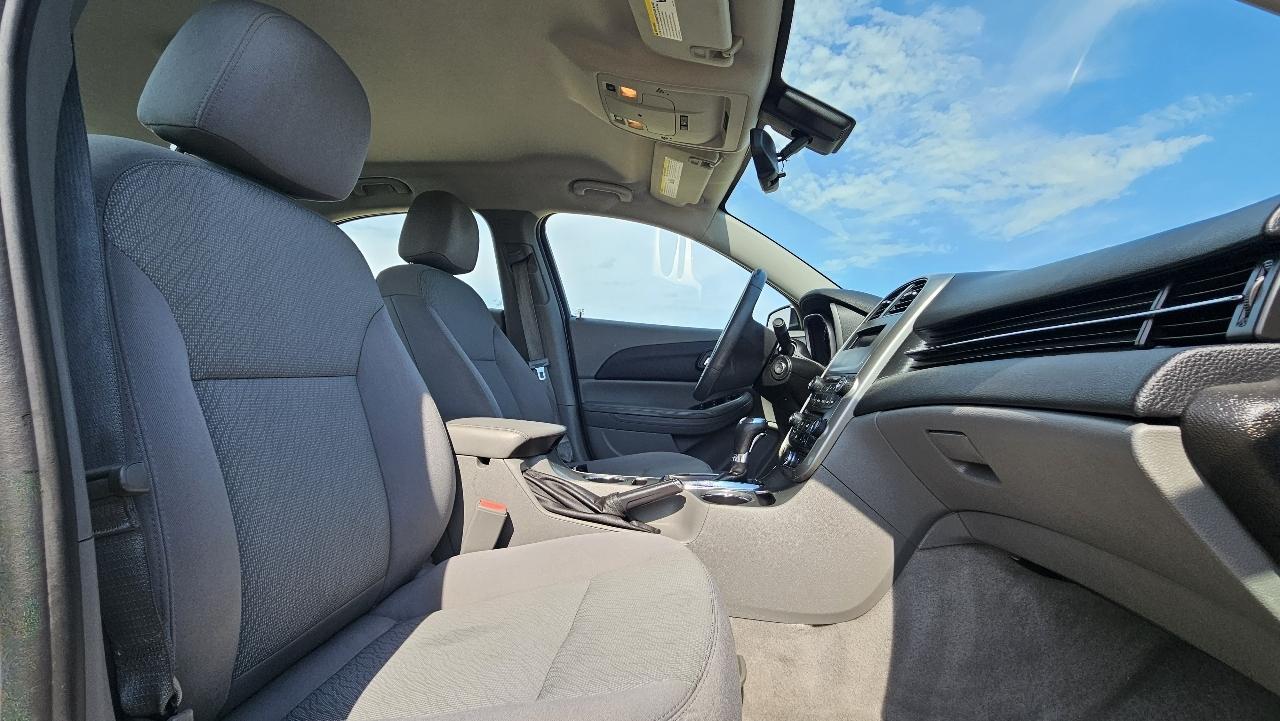 Chevrolet Malibu 4dr Sdn LS w/1LS 2014