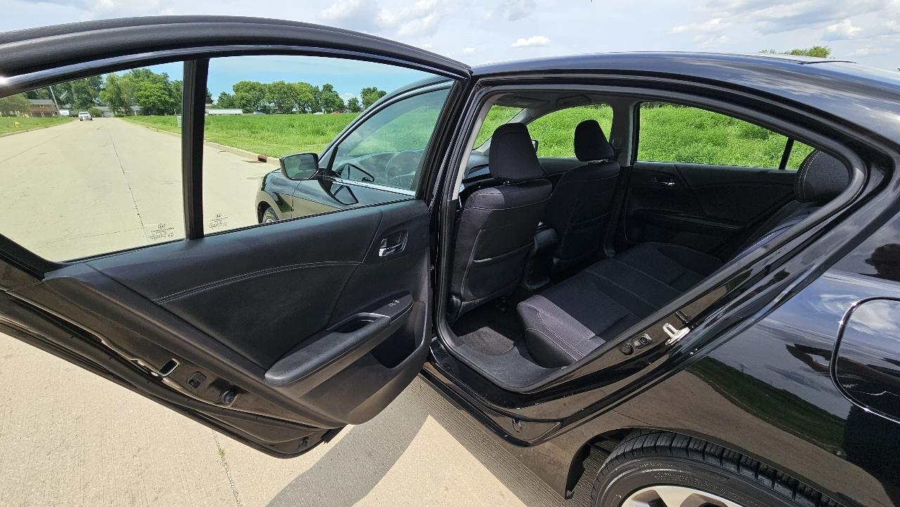 Honda Accord Sedan 4dr I4 CVT Sport 2015