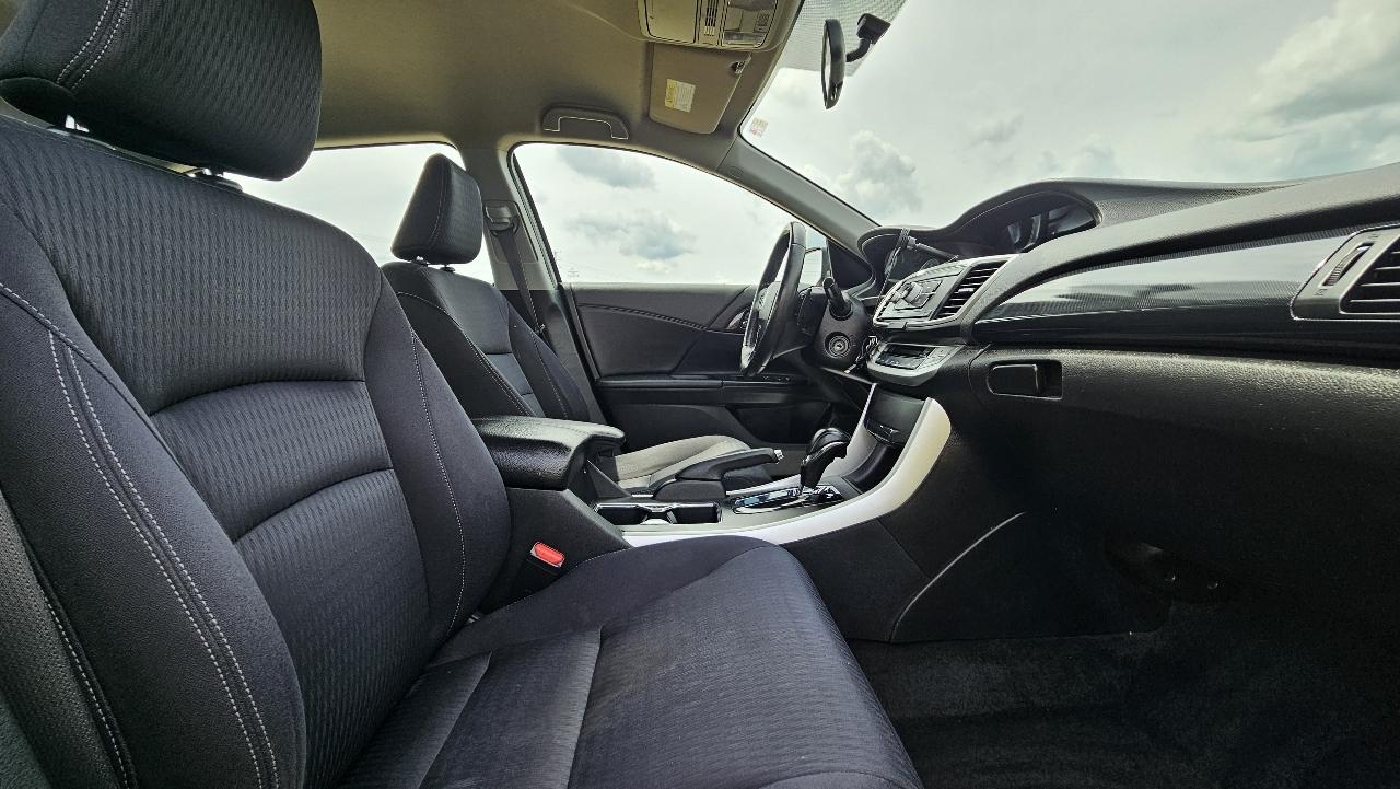 Honda Accord Sedan 4dr I4 CVT Sport 2015
