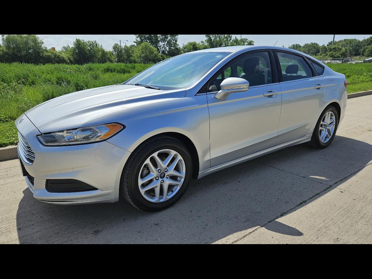 Ford Fusion 4dr Sdn SE FWD 2014
