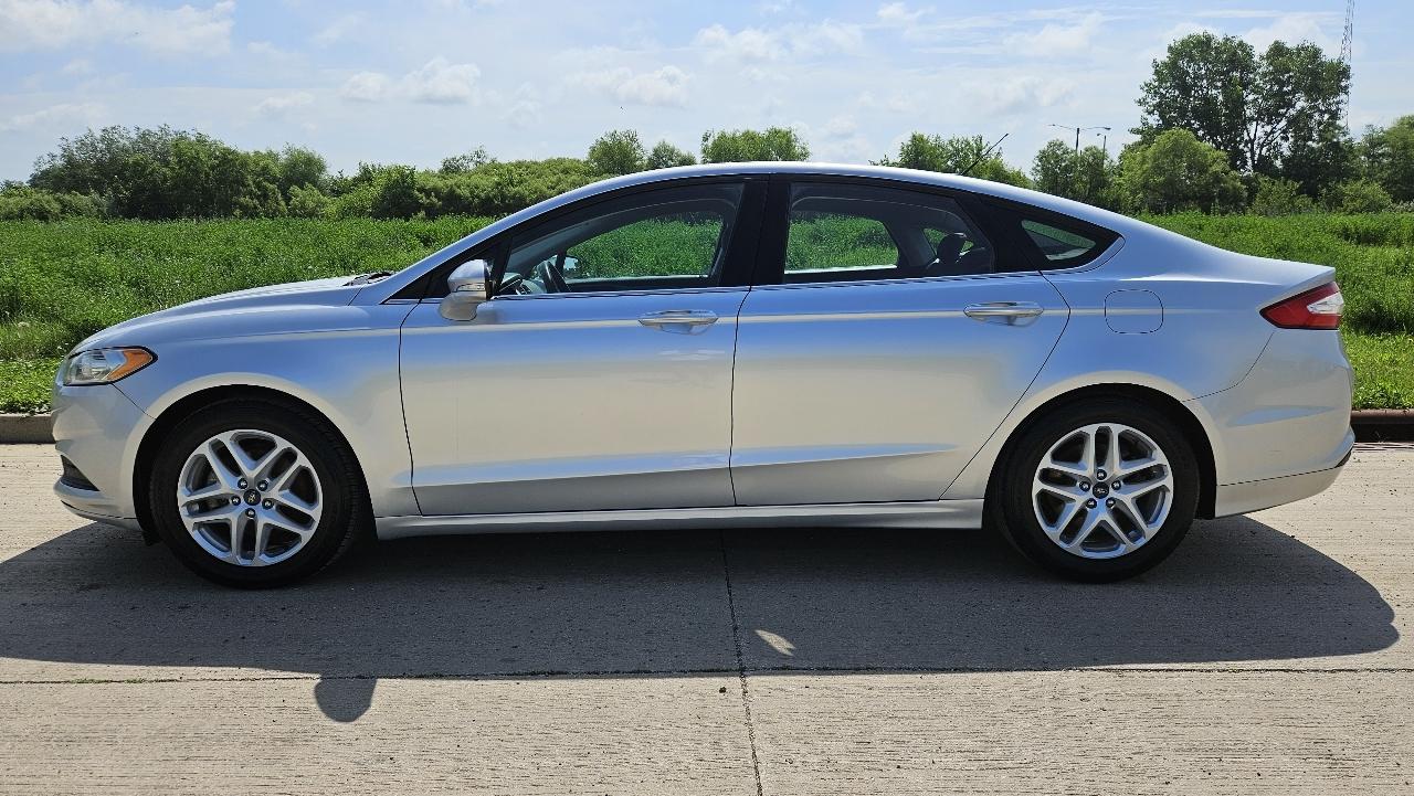 Ford Fusion 4dr Sdn SE FWD 2014