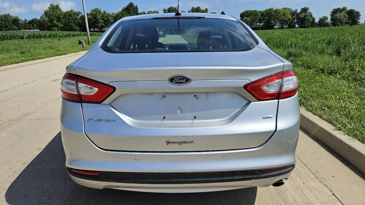 Ford Fusion 4dr Sdn SE FWD 2014