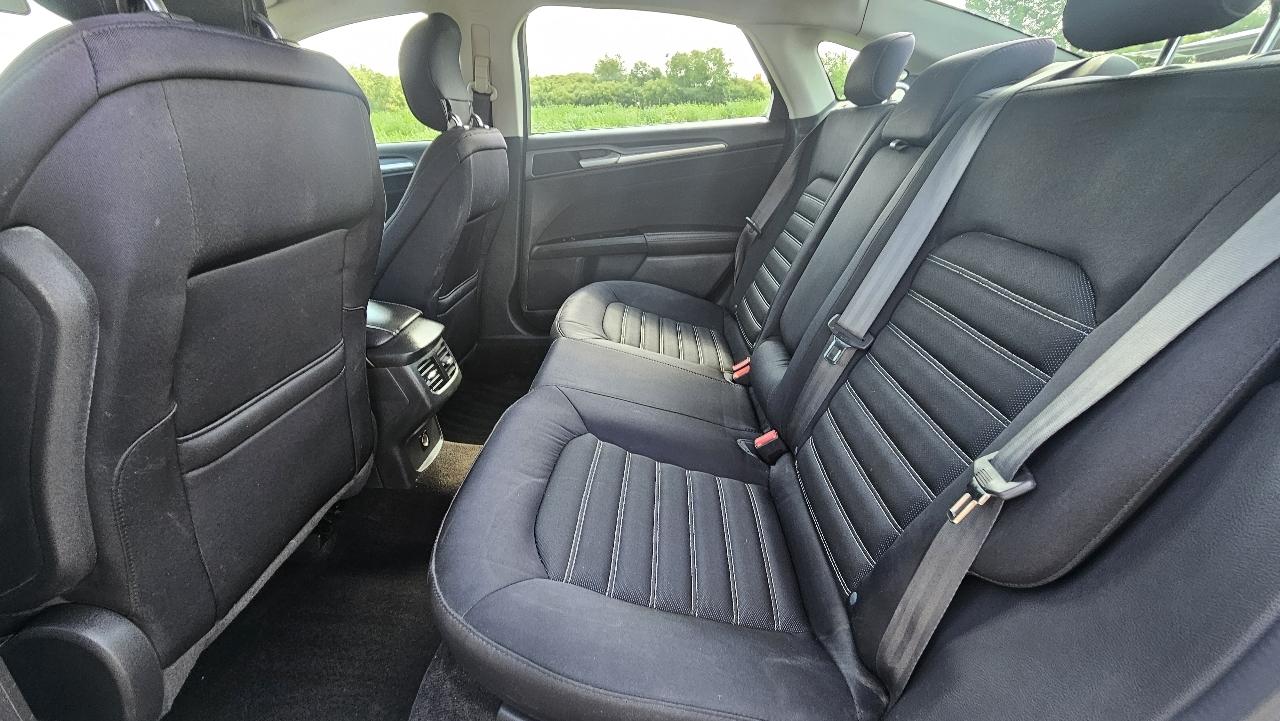 Ford Fusion 4dr Sdn SE FWD 2014