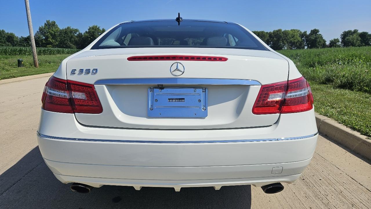 Mercedes-Benz E-Class 2dr Cpe E 350 RWD 2011