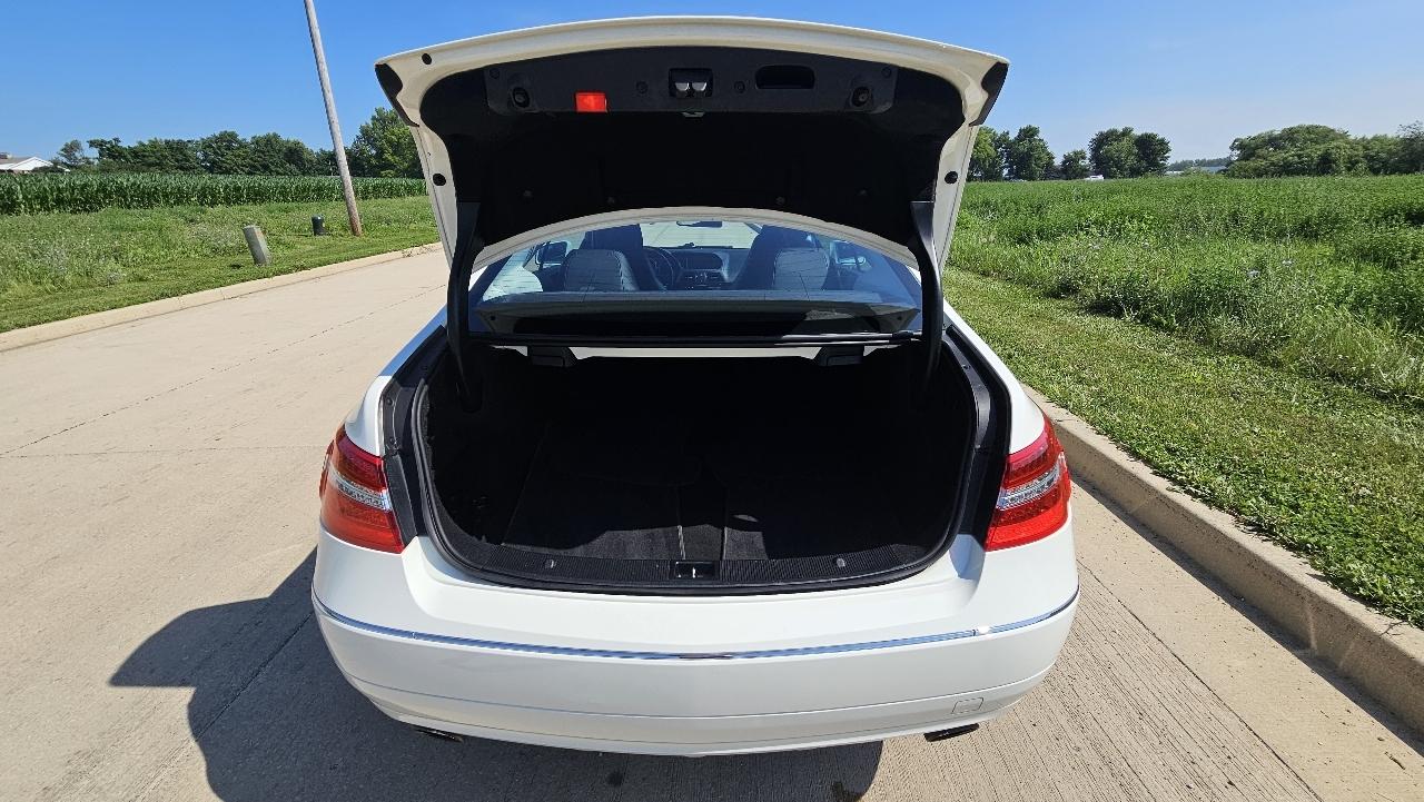 Mercedes-Benz E-Class 2dr Cpe E 350 RWD 2011