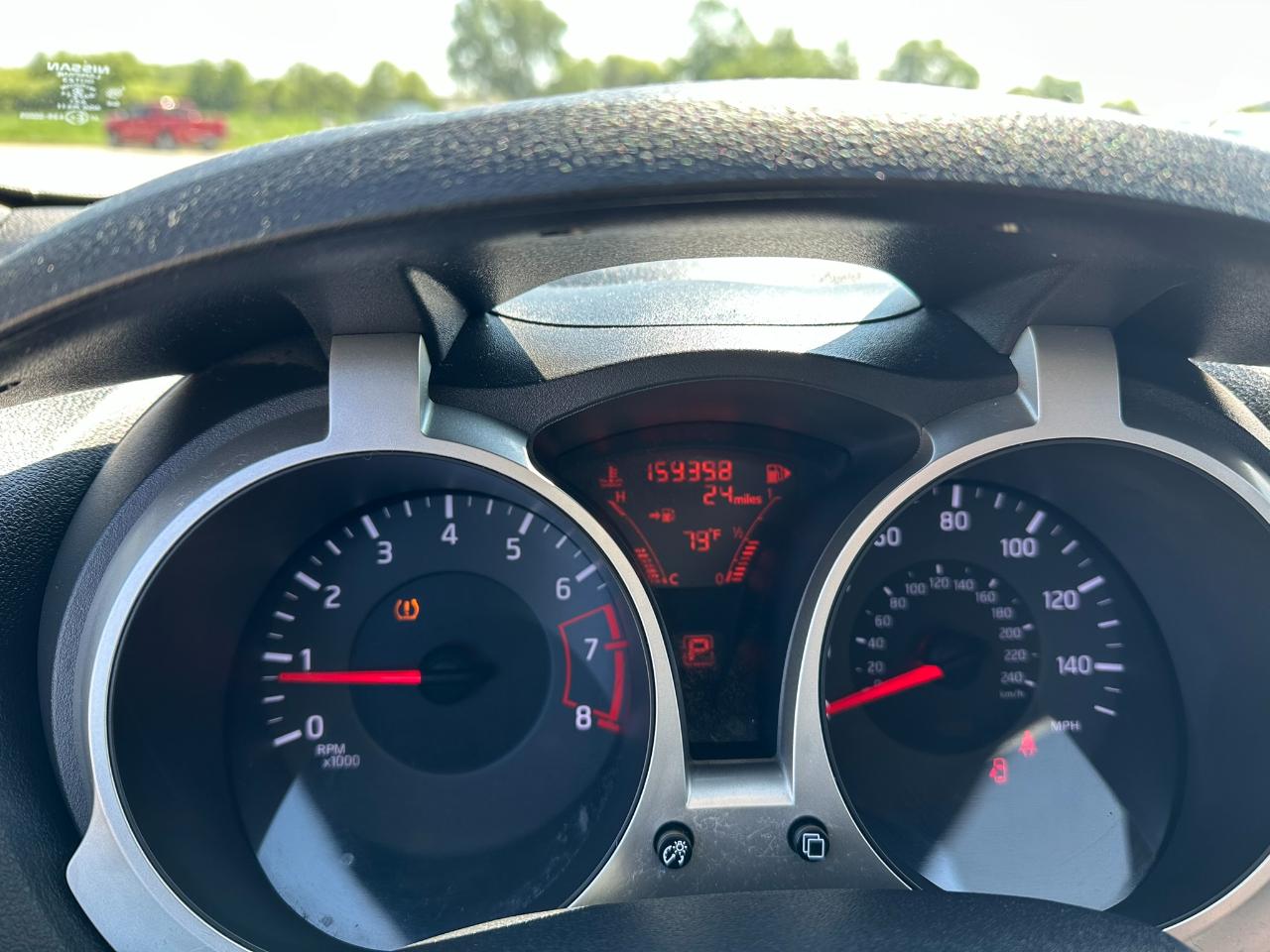Nissan Juke 5dr Wgn I4 CVT SV FWD 2014
