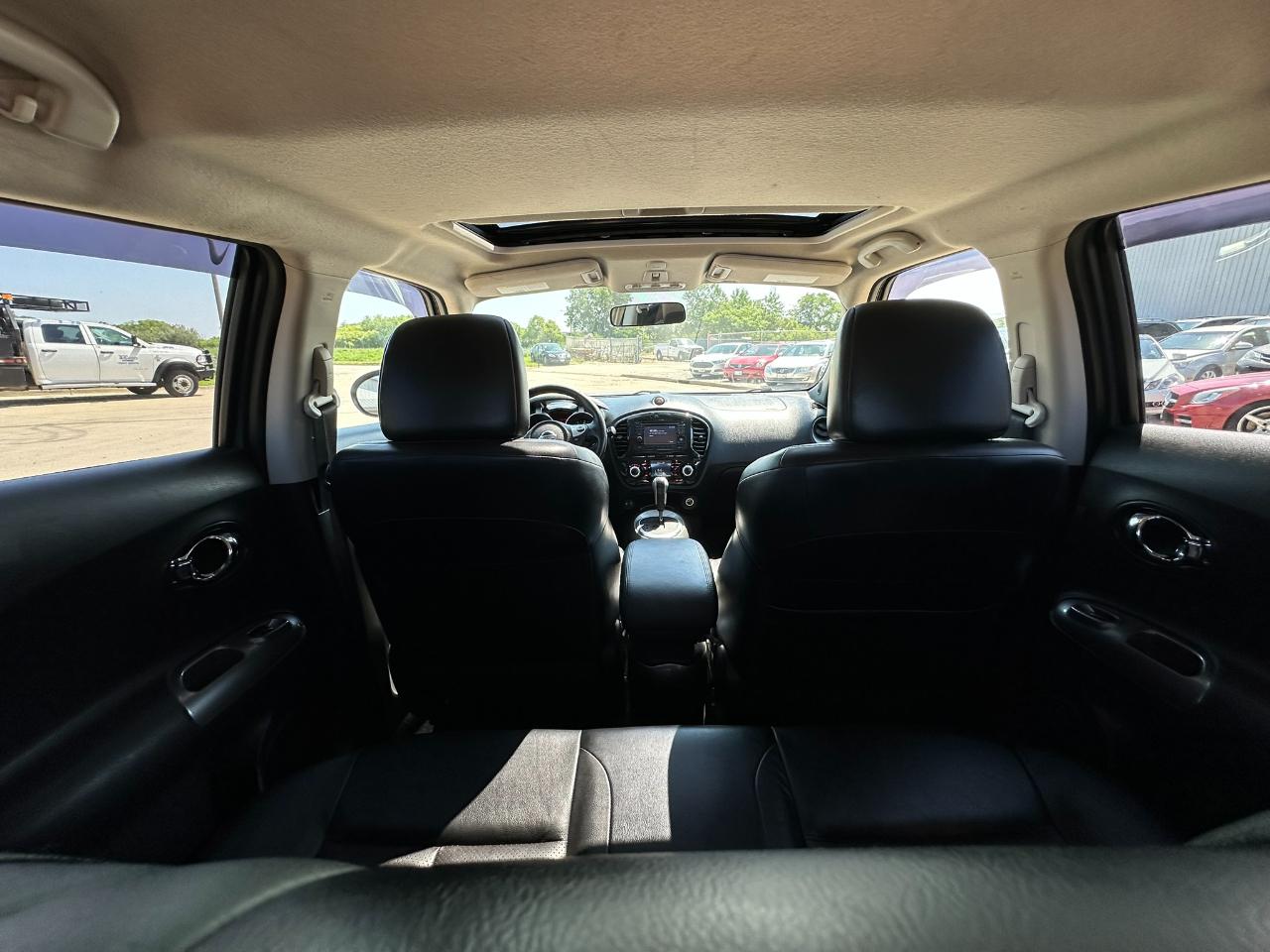 Nissan Juke 5dr Wgn I4 CVT SV FWD 2014
