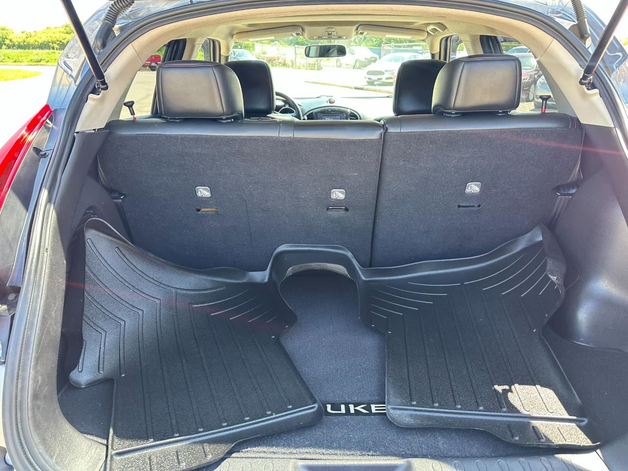 Nissan Juke 5dr Wgn I4 CVT SV FWD 2014