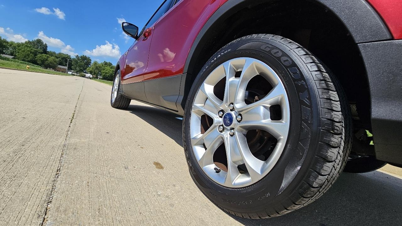 Ford Escape 4WD 4dr Titanium 2014