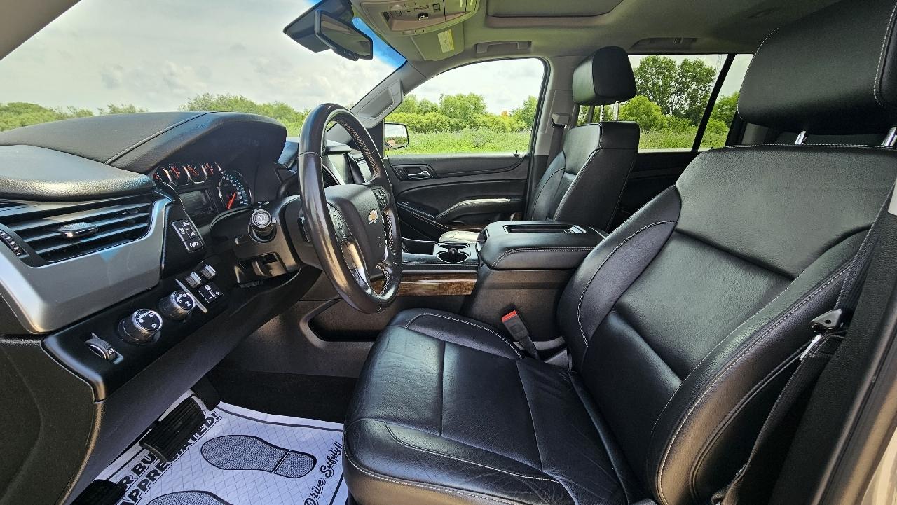 Chevrolet Suburban 4WD 4dr 1500 LT 2018