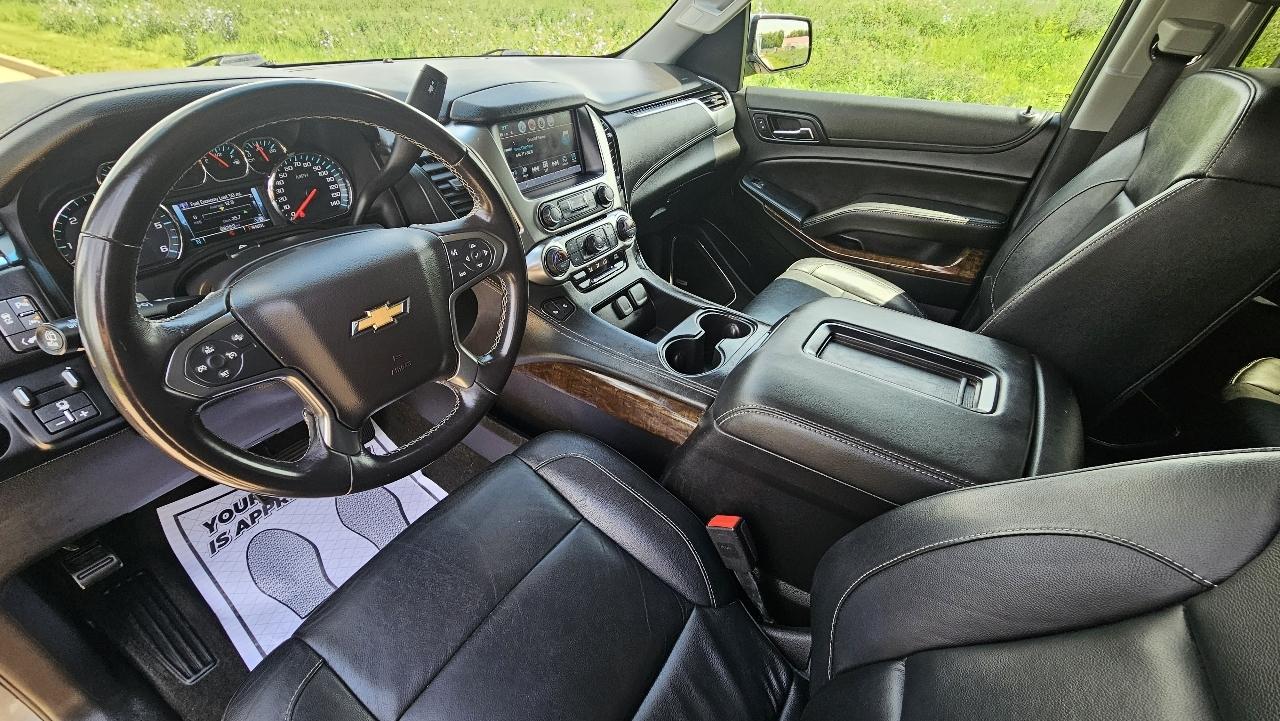 Chevrolet Suburban 4WD 4dr 1500 LT 2018
