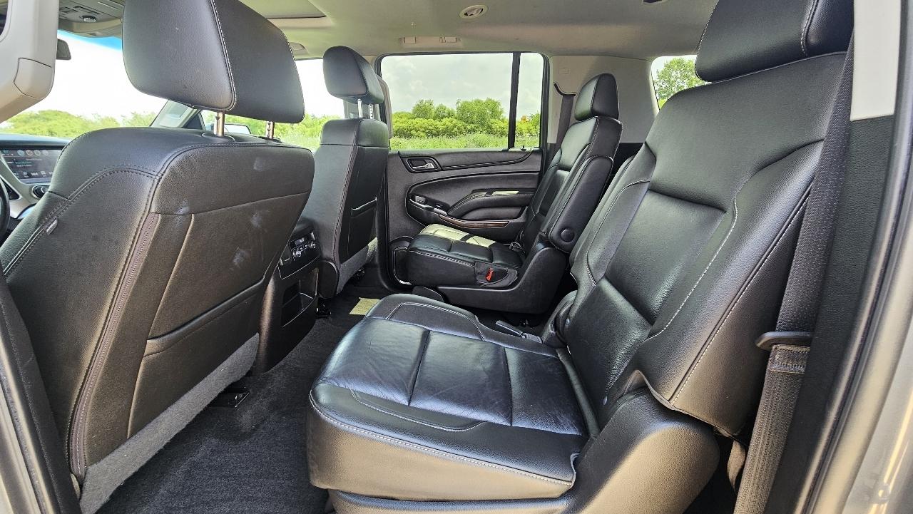 Chevrolet Suburban 4WD 4dr 1500 LT 2018
