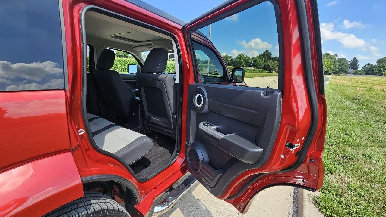 Dodge Nitro 4WD 4dr R/T 2007