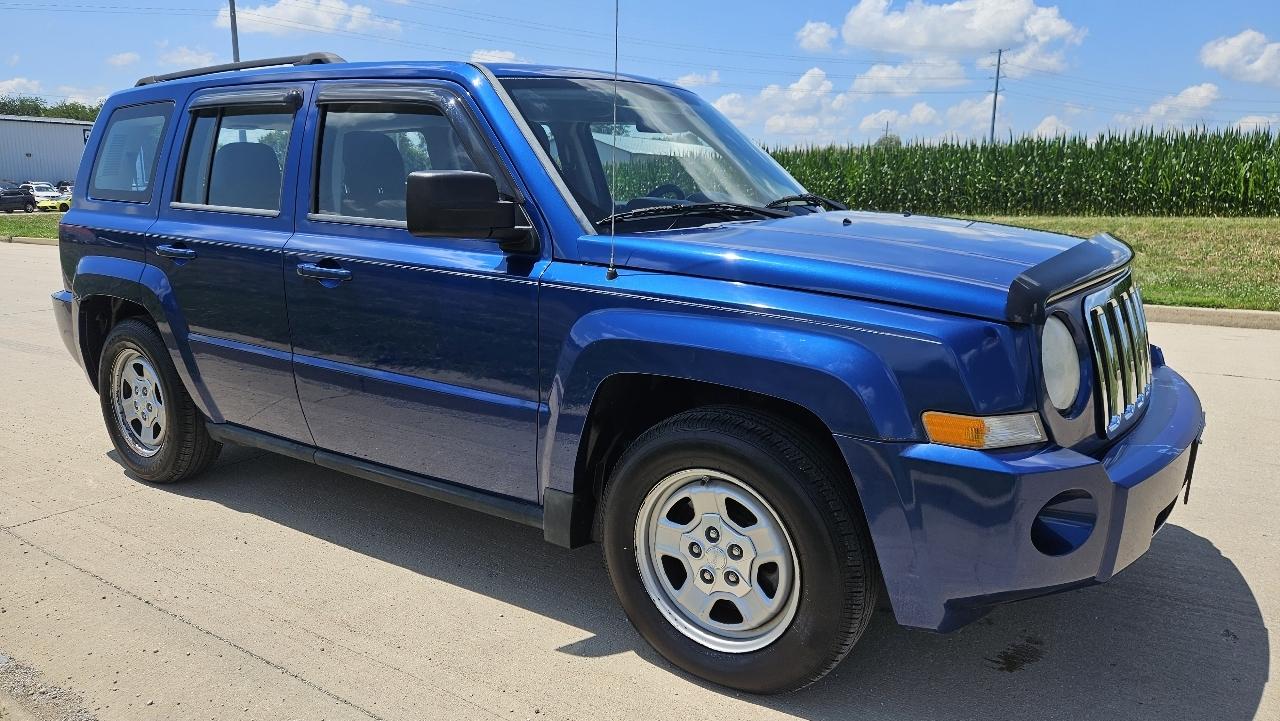 Jeep Patriot FWD 4dr Sport *Ltd Avail* 2010