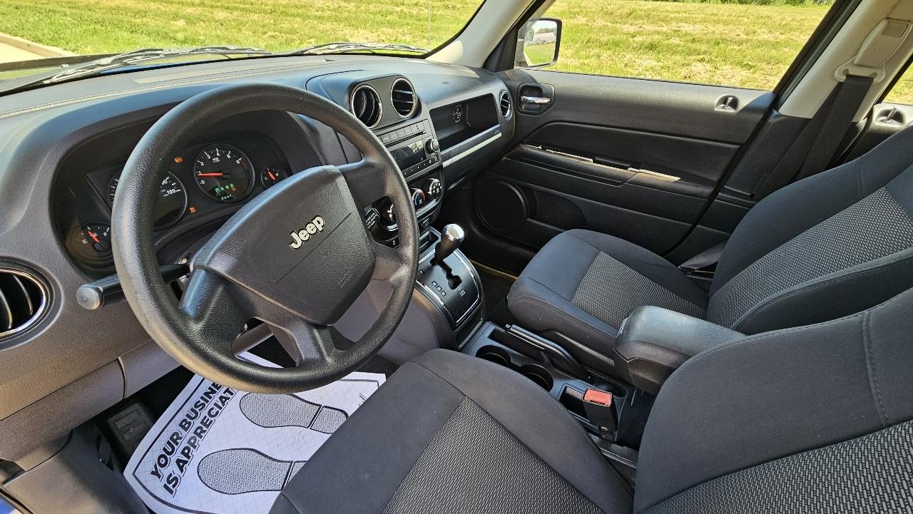Jeep Patriot FWD 4dr Sport *Ltd Avail* 2010