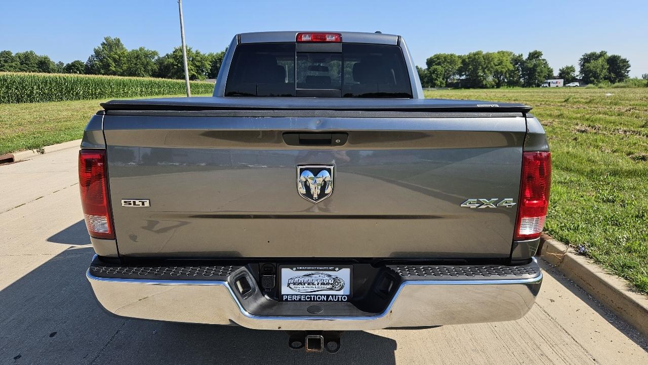 RAM 1500 4WD Quad Cab 140.5" SLT 2011