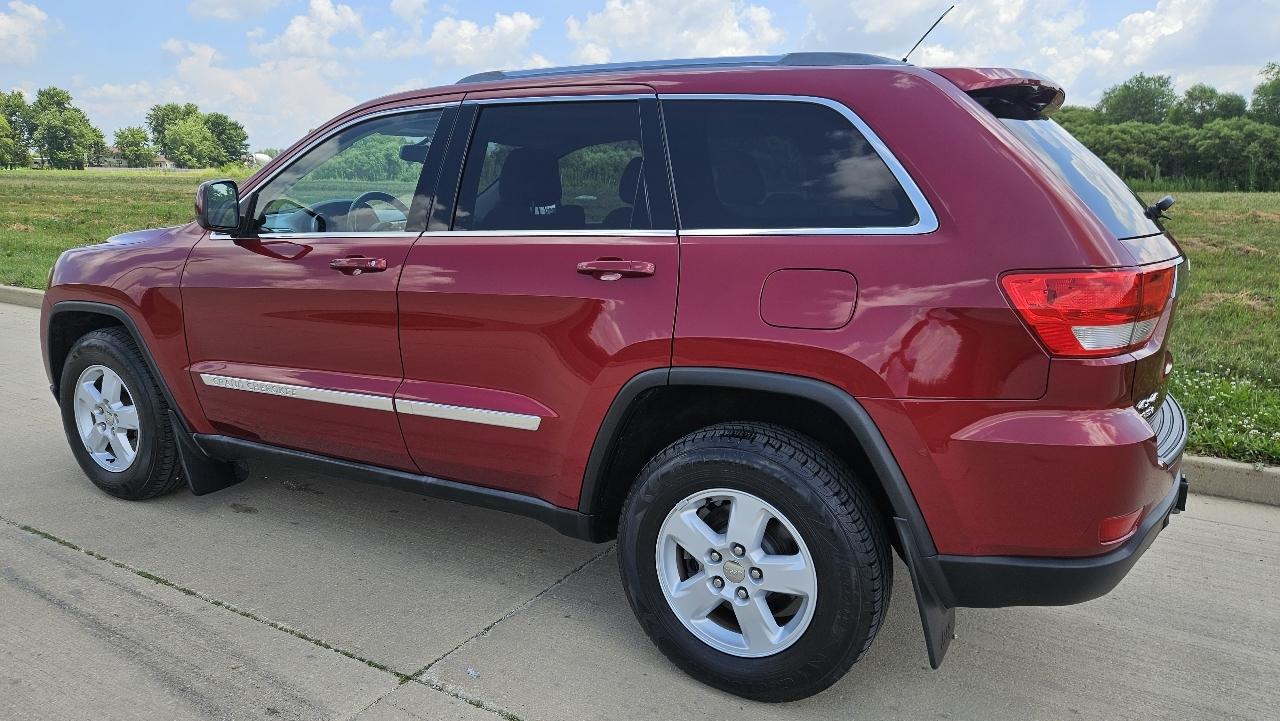Jeep Grand Cherokee 4WD 4dr Laredo 2012