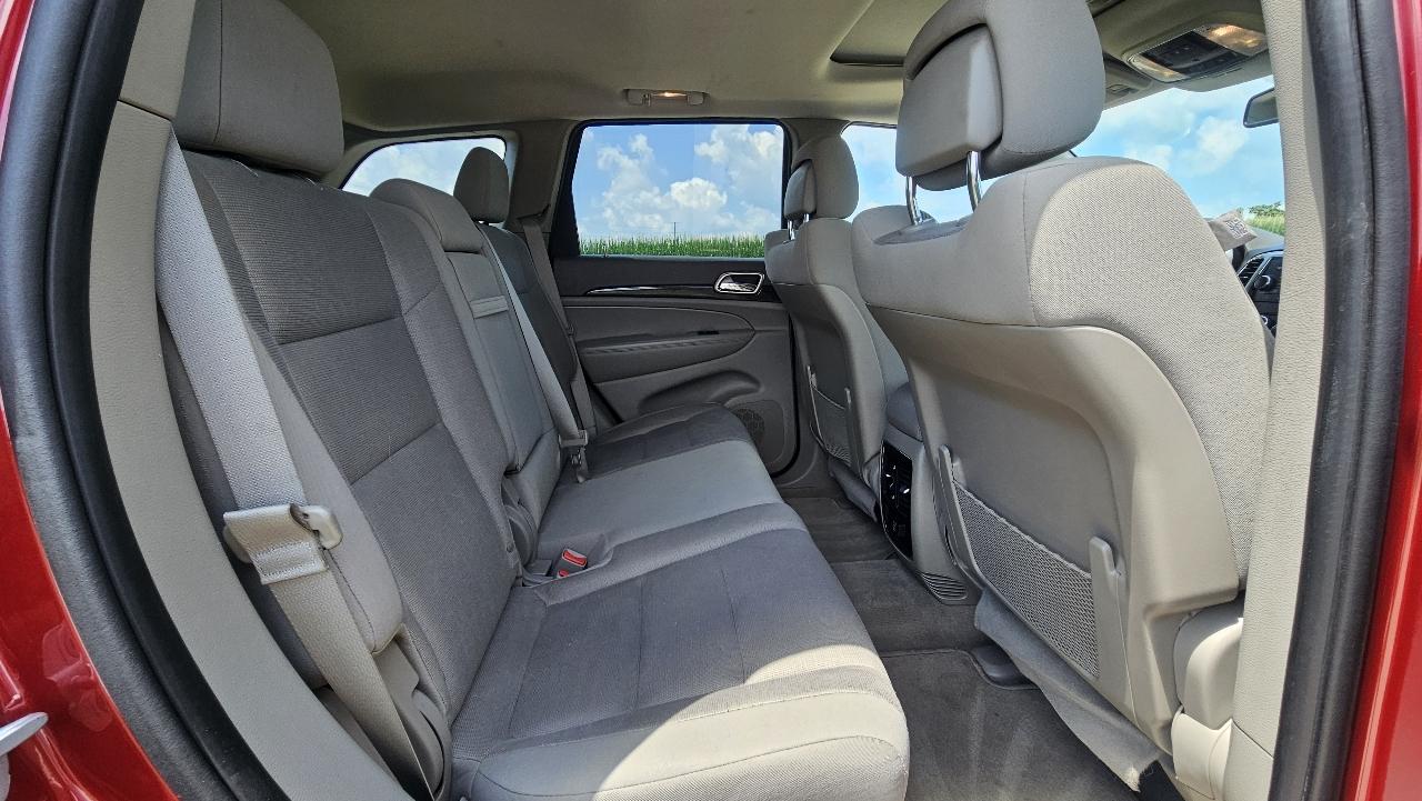 Jeep Grand Cherokee 4WD 4dr Laredo 2012