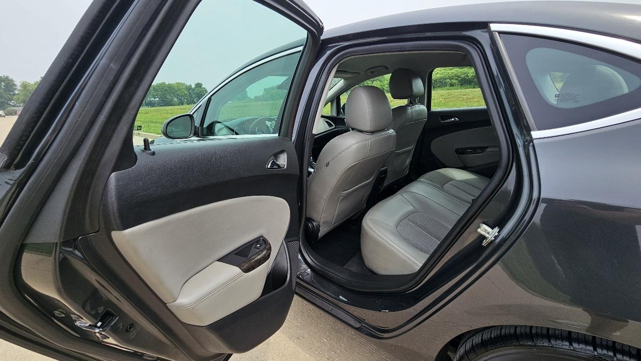 Buick Verano 4dr Sdn Convenience Group 2015