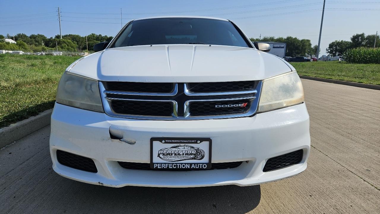 Dodge Avenger 4dr Sdn SE V6 2012
