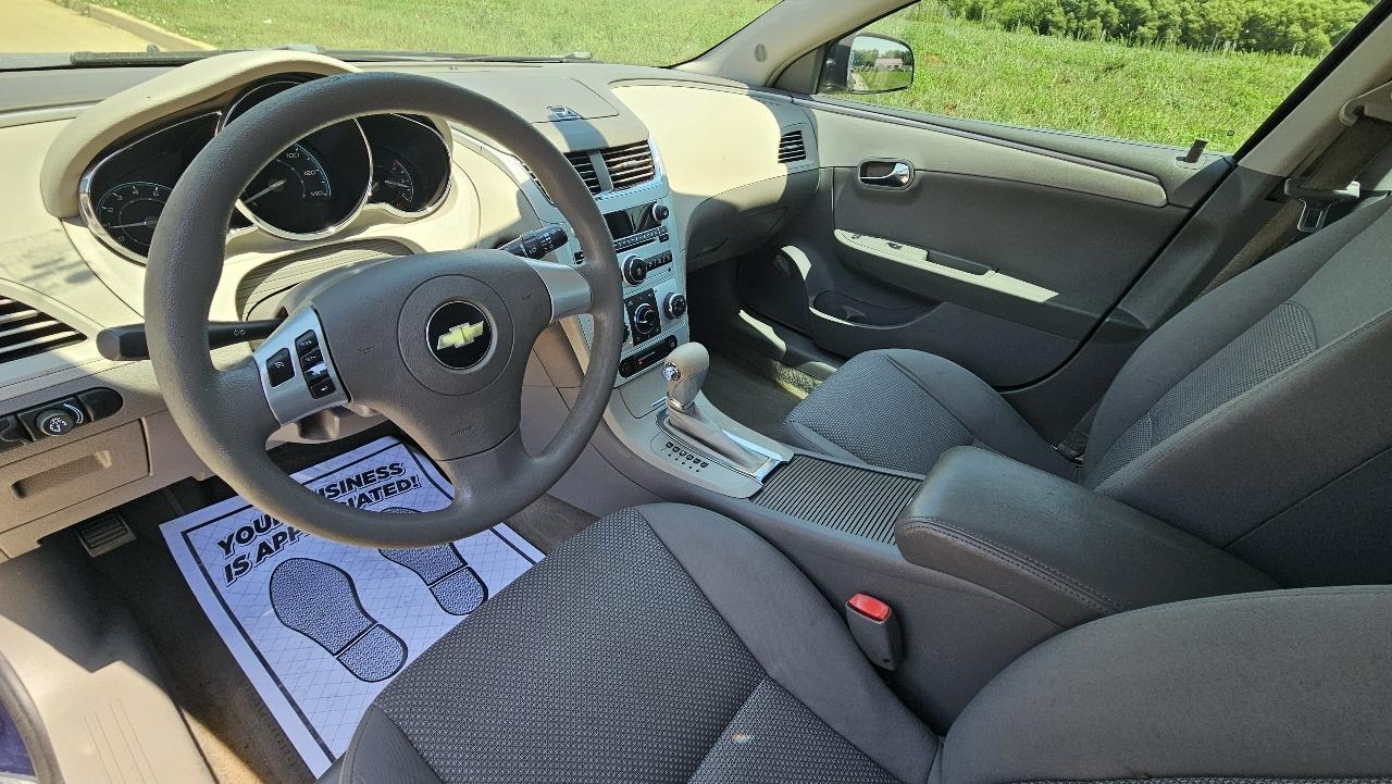 Chevrolet Malibu 4dr Sdn LS w/1FL 2009