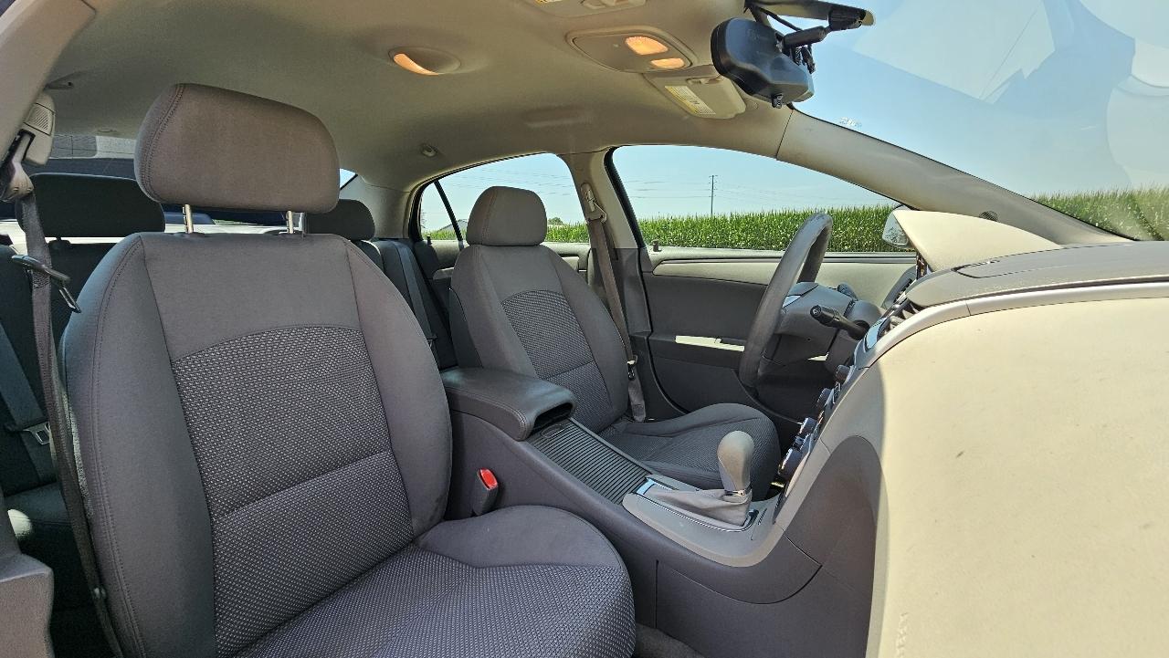 Chevrolet Malibu 4dr Sdn LS w/1FL 2009