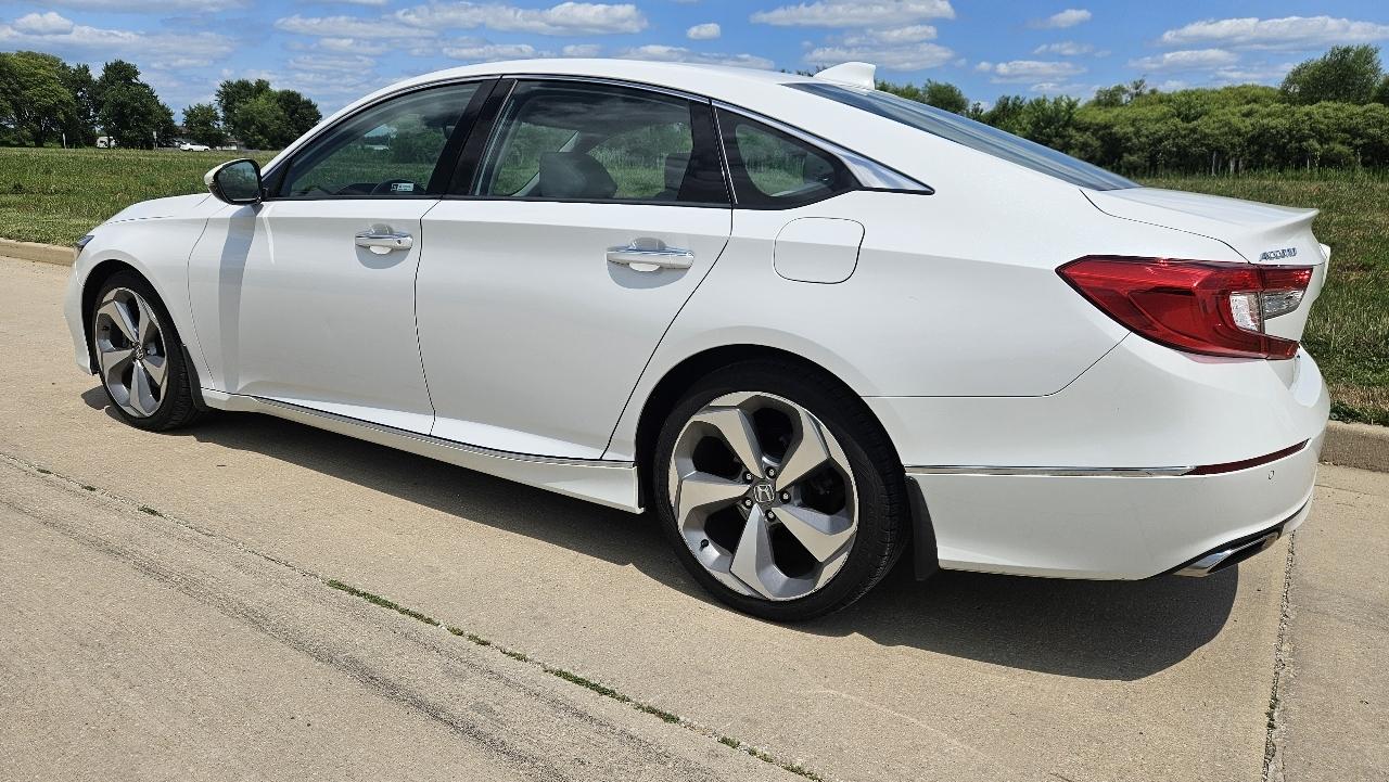 Honda Accord Sedan Touring 1.5T CVT 2018