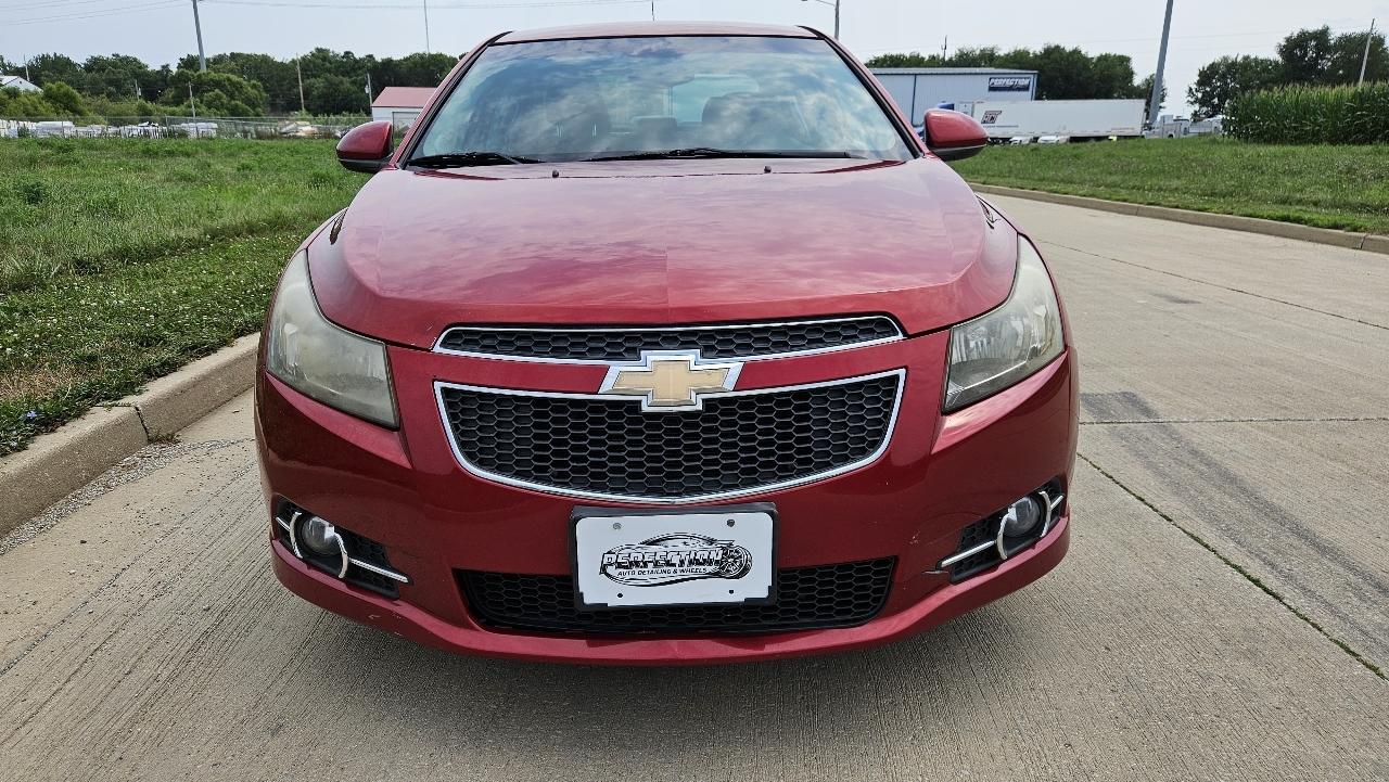 Chevrolet Cruze 4dr Sdn LT w/1LT 2011