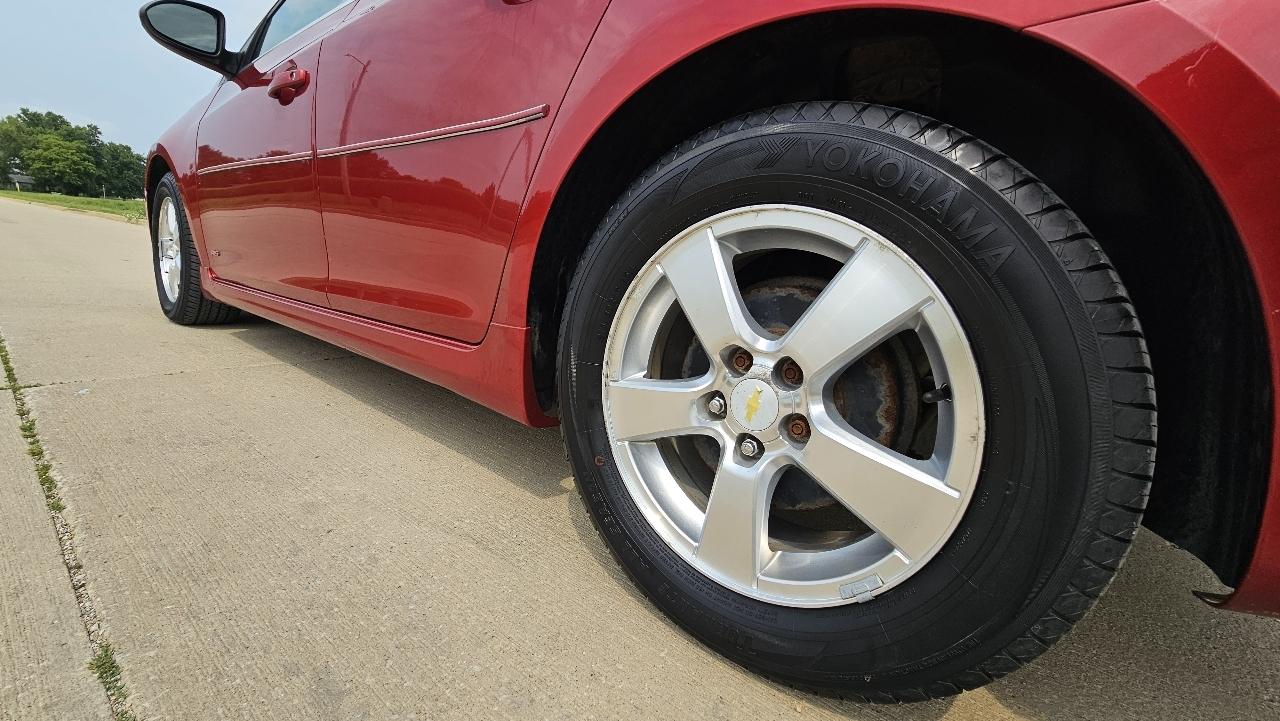 Chevrolet Cruze 4dr Sdn LT w/1LT 2011