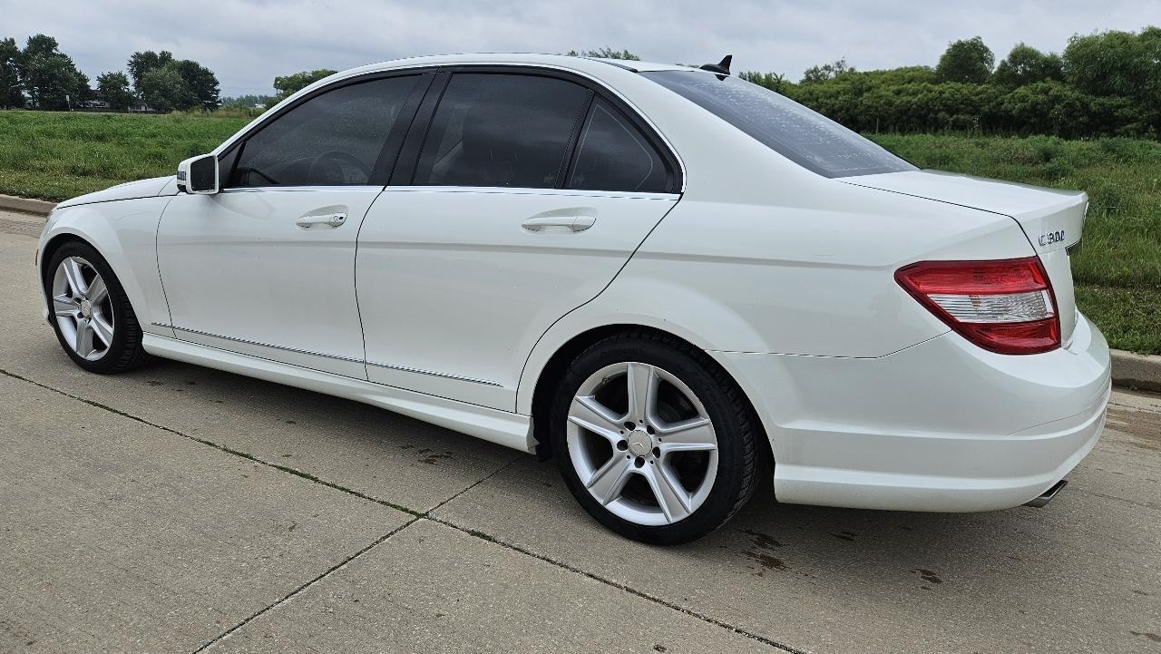 Mercedes-Benz C-Class 4dr Sdn C 300 Sport 4MATIC 2010