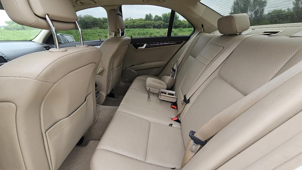 Mercedes-Benz C-Class 4dr Sdn C 300 Sport 4MATIC 2010