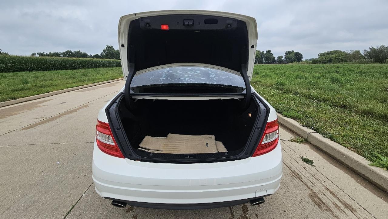 Mercedes-Benz C-Class 4dr Sdn C 300 Sport 4MATIC 2010