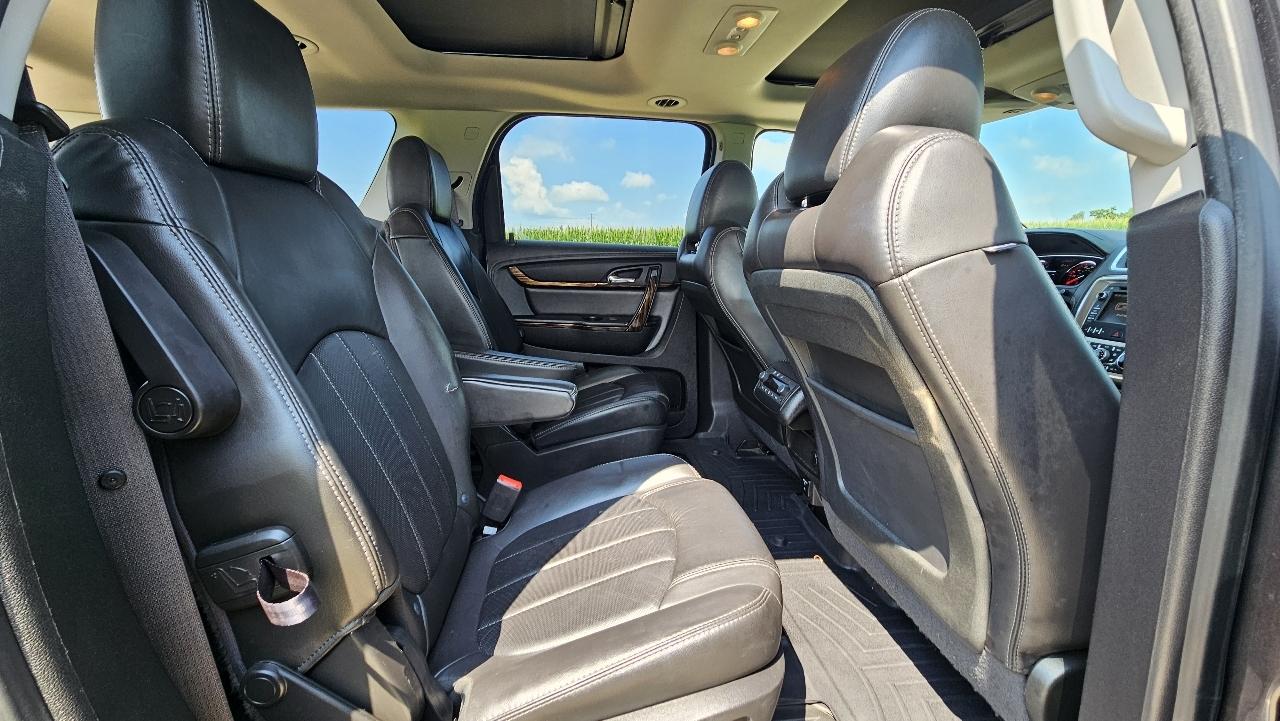GMC Acadia FWD 4dr Denali 2015