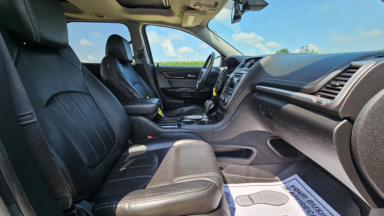 GMC Acadia FWD 4dr Denali 2015
