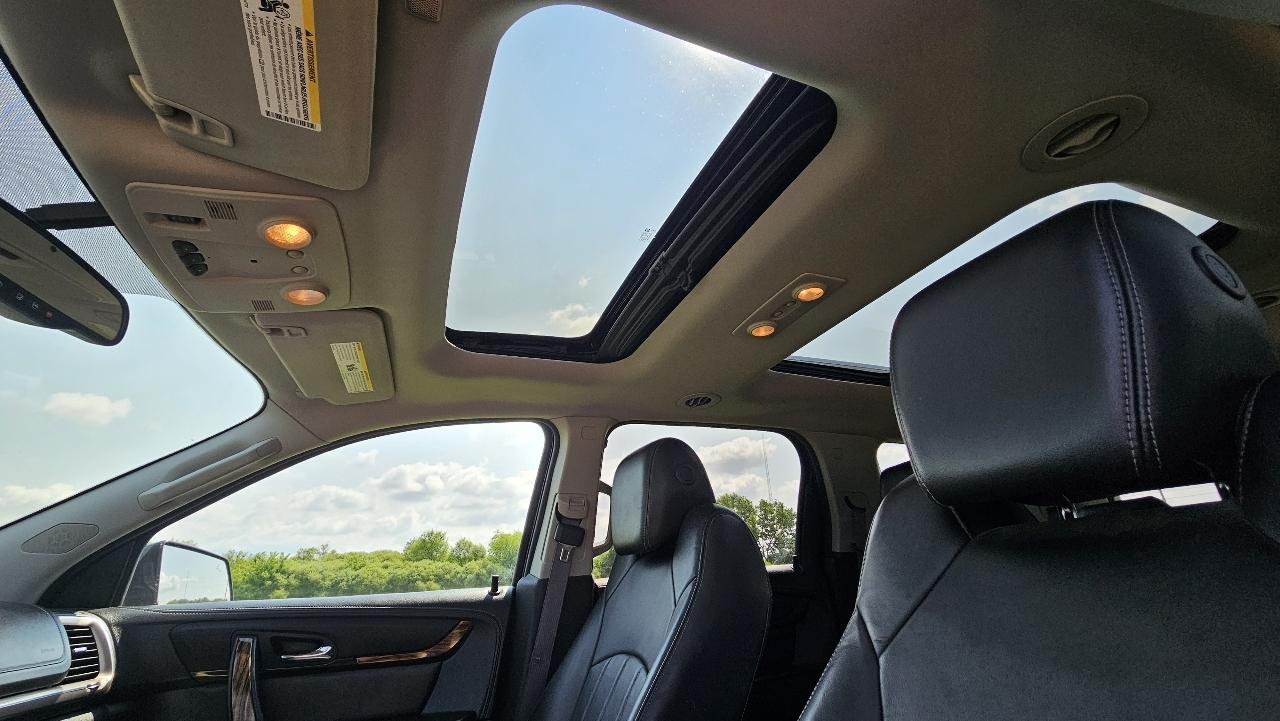 GMC Acadia FWD 4dr Denali 2015