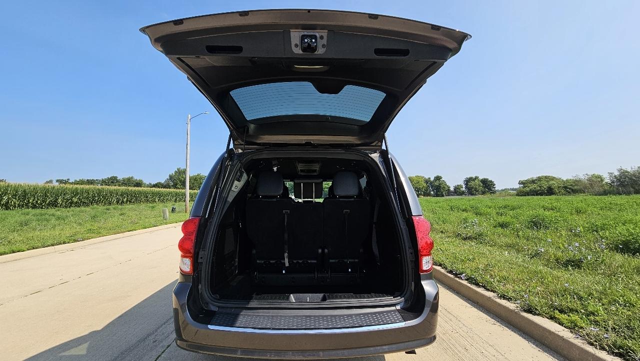 Dodge Grand Caravan GT Wagon Fleet 2017