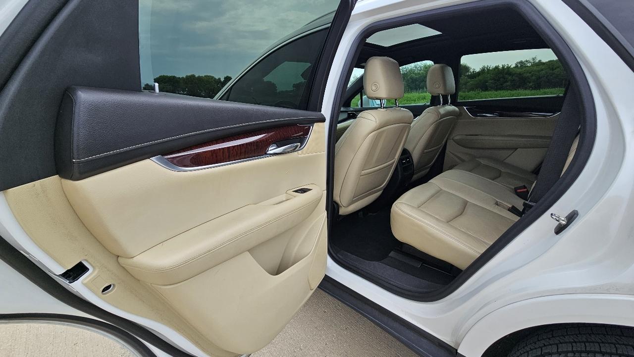 Cadillac XT5 FWD 4dr Luxury 2017