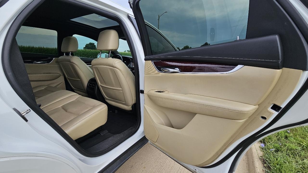 Cadillac XT5 FWD 4dr Luxury 2017