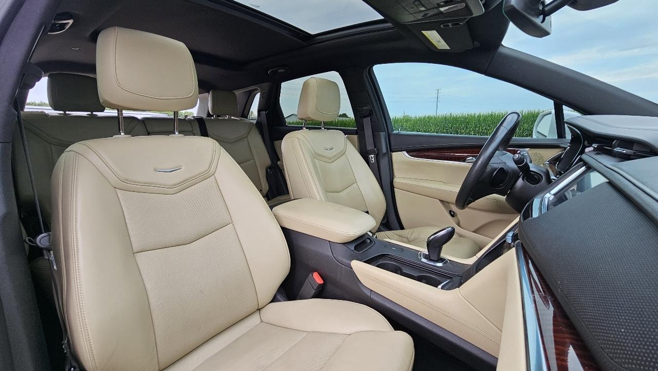 Cadillac XT5 FWD 4dr Luxury 2017