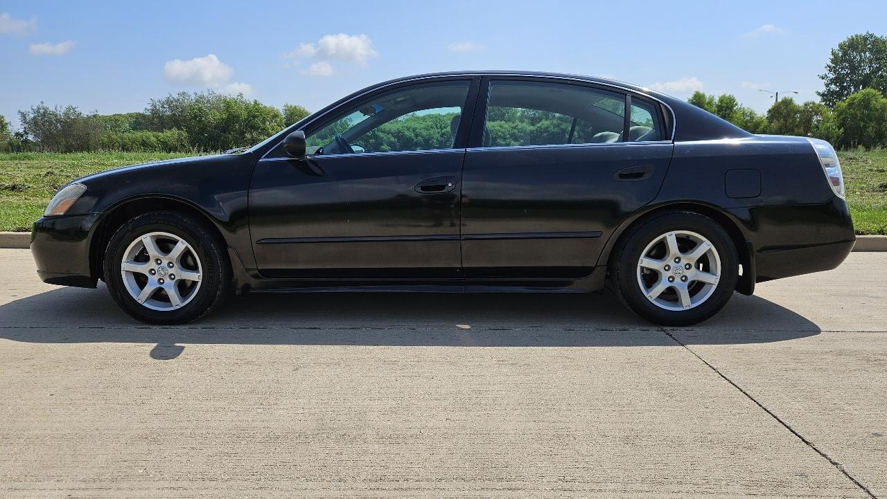 Nissan Altima 4dr Sdn I4 Auto 2.5 S 2005