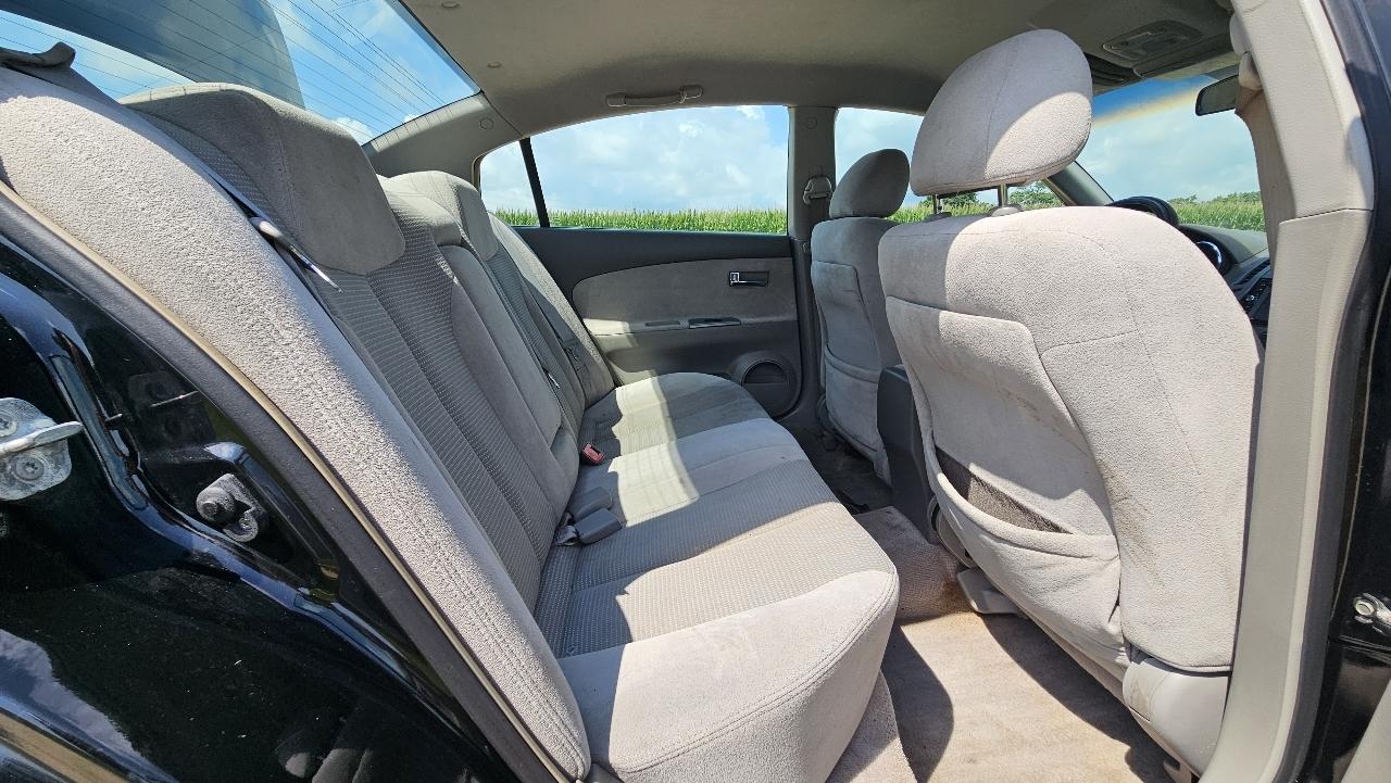 Nissan Altima 4dr Sdn I4 Auto 2.5 S 2005
