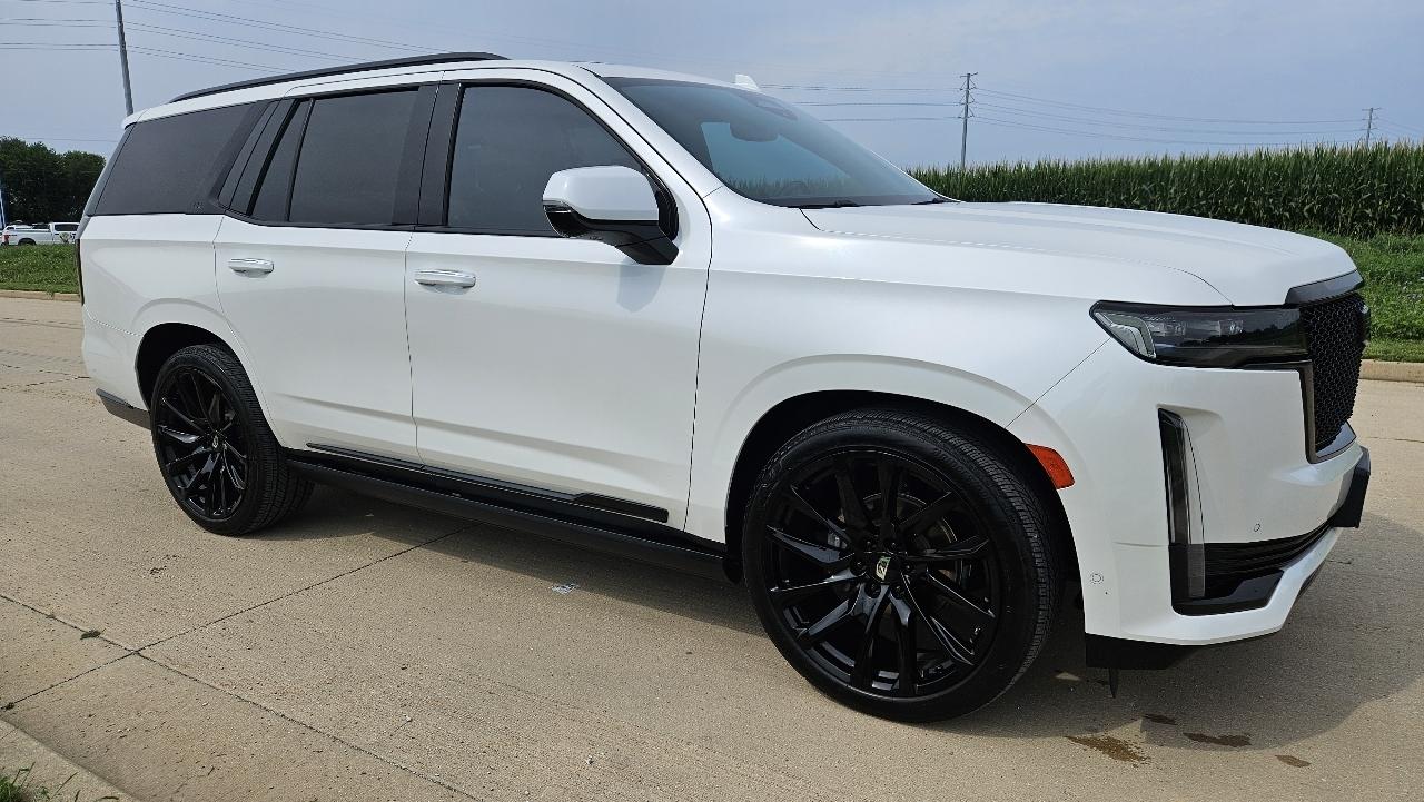 Cadillac Escalade 4WD 4dr Sport 2021