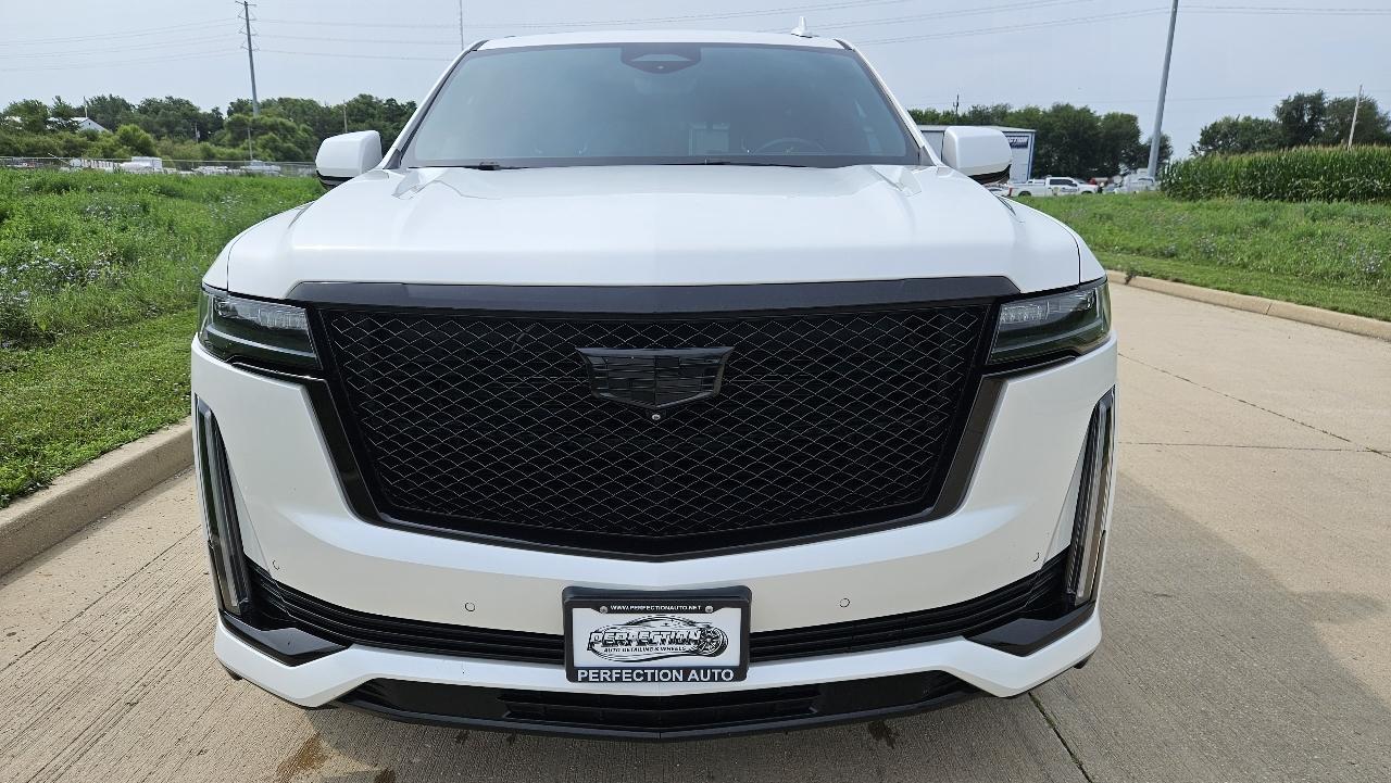 Cadillac Escalade 4WD 4dr Sport 2021
