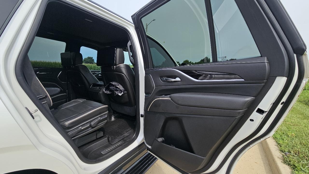 Cadillac Escalade 4WD 4dr Sport 2021