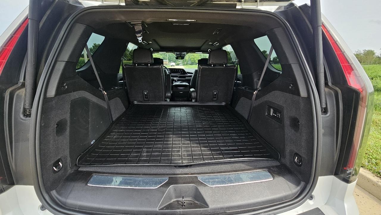 Cadillac Escalade 4WD 4dr Sport 2021