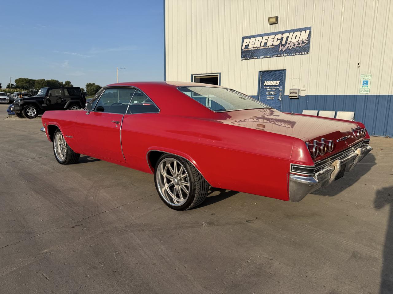 Chevrolet Impala SS  1965
